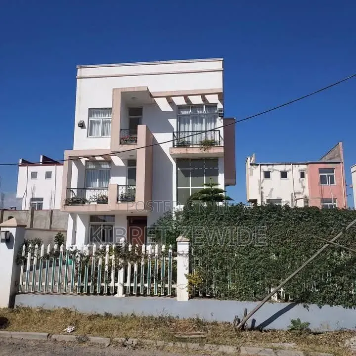 Furnished 6bdrm House in Kibert Zewdie, Yeka for sale