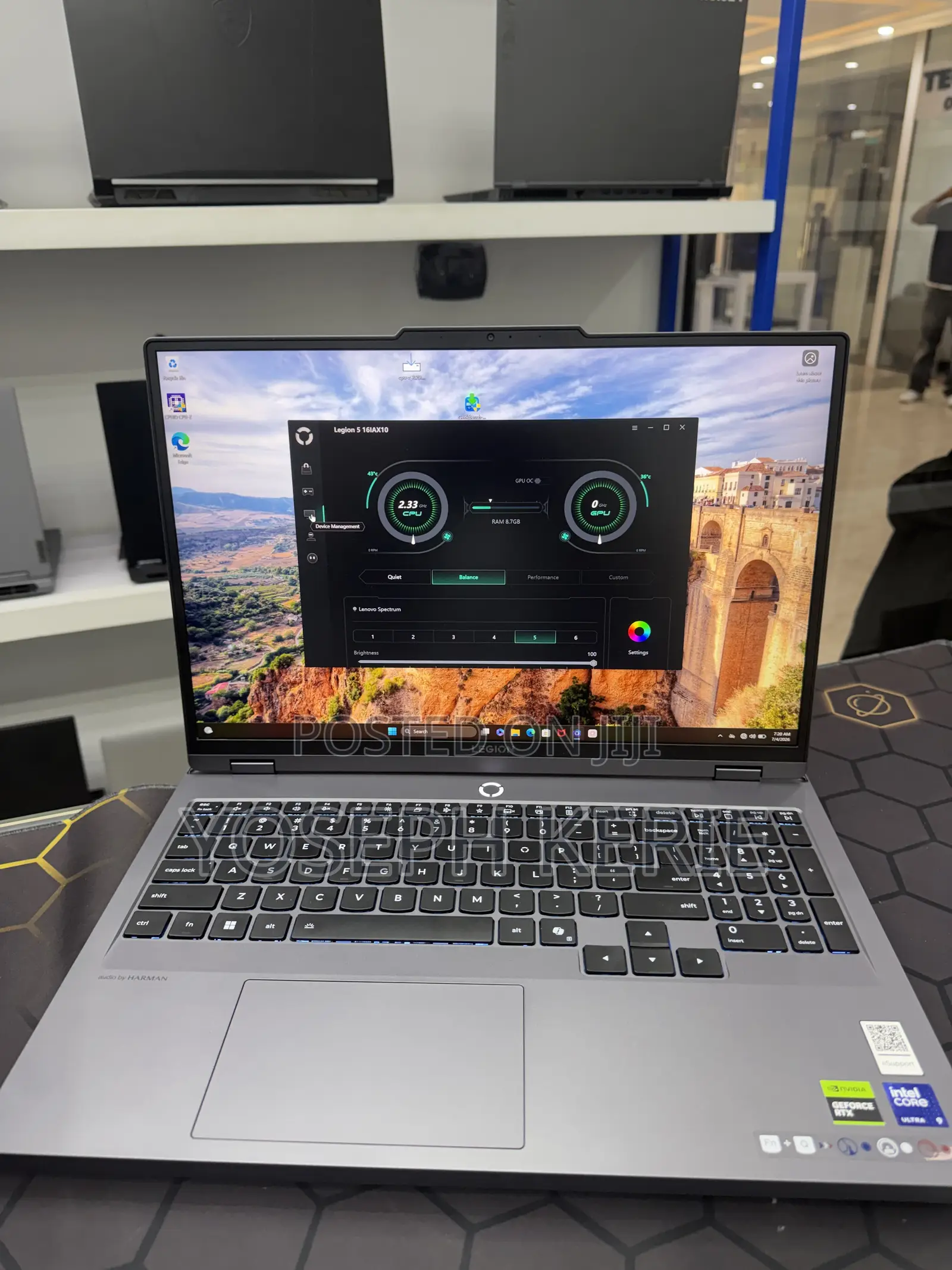 New Laptop Lenovo Legion 5 32GB Intel Core Ultra 9 SSD 1T