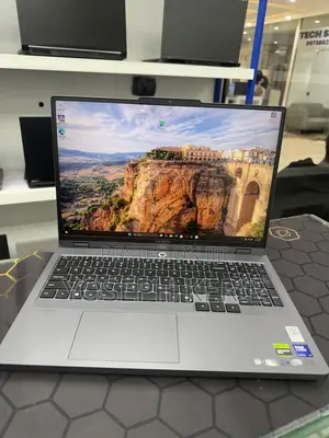 New Laptop Lenovo Legion 5 32GB Intel Core Ultra 9 SSD 1T
