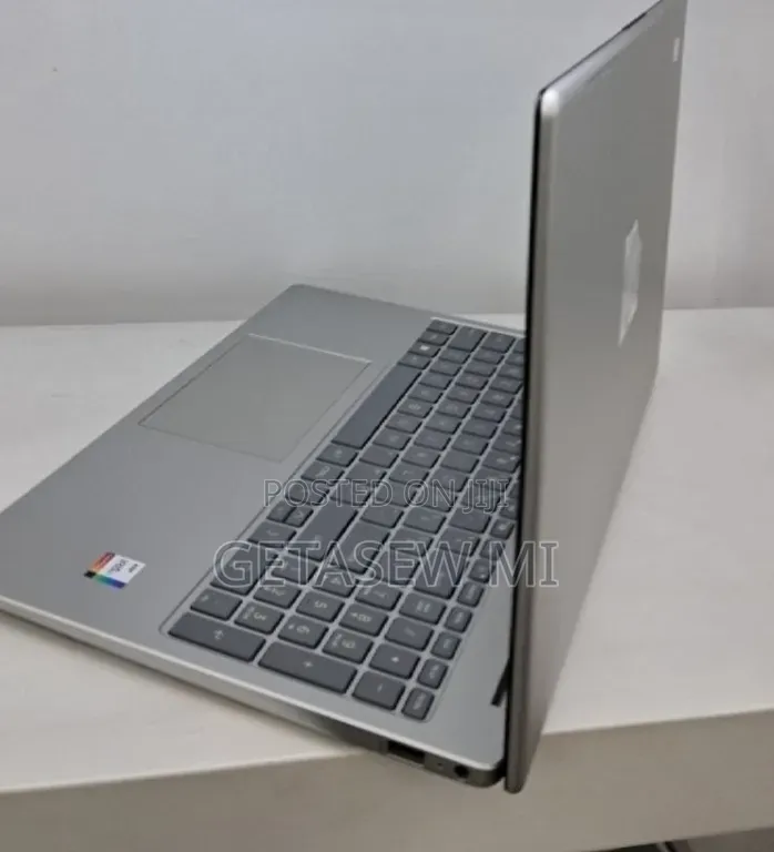 New Laptop HP Stream Notebook 16GB Intel Core i5 SSD 1T
