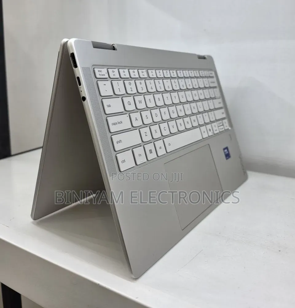 New Laptop Lenovo Yoga 7i 32GB Intel Core Ultra 7 SSD 1T
