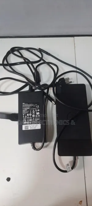 Dell Wd19 (Model K20a) Docking Station