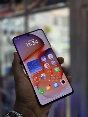 New Xiaomi Redmi Note 13 Pro+ 512 GB Red
