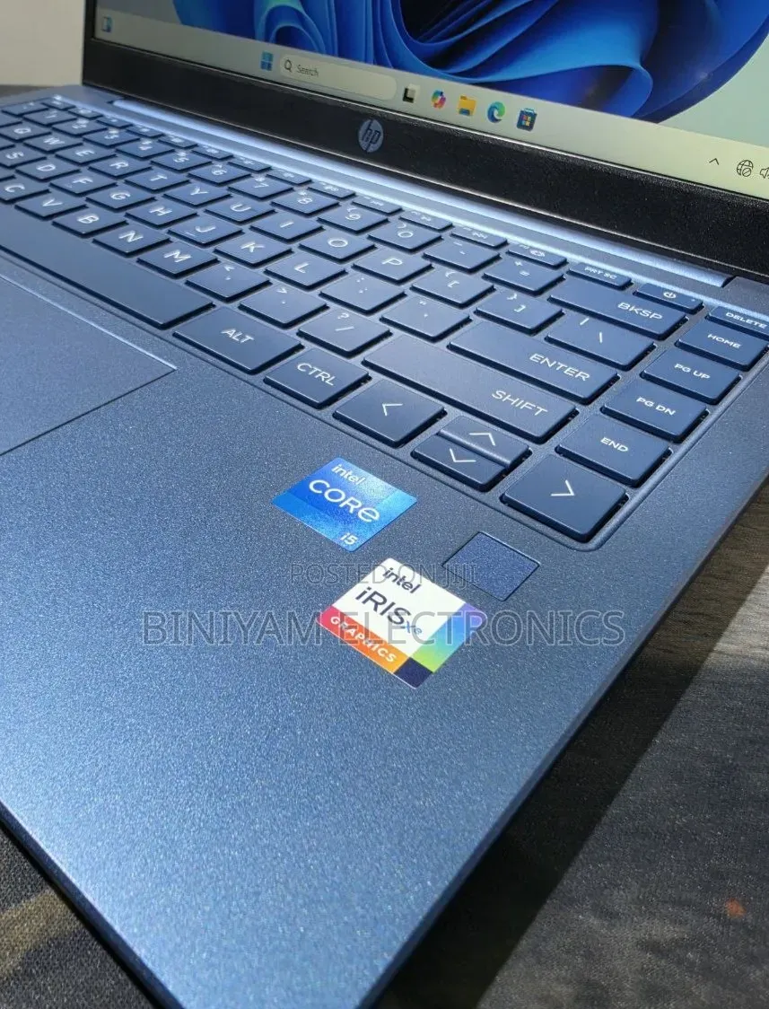 New Laptop HP Stream Notebook 16GB Intel Core i5 SSD 512GB