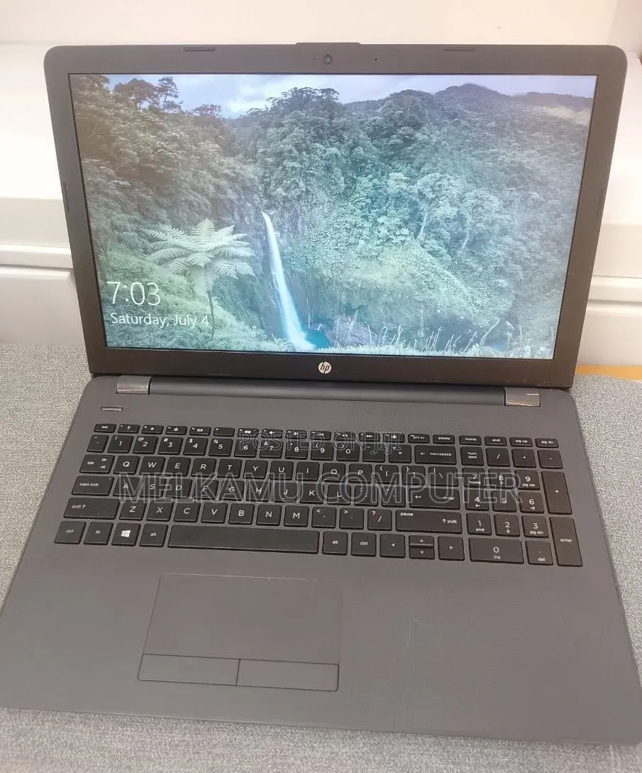 New Laptop HP Stream Notebook 8GB Intel Core i5 HDD 1T