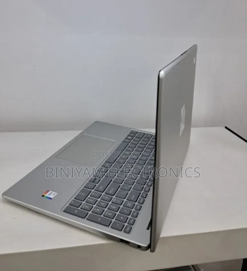New Laptop HP Stream Notebook 16GB Intel Core i5 SSD 1T