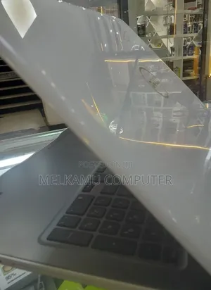 New Laptop Dell Inspiron 15 5567 24GB Intel Core i7 SSD 1T