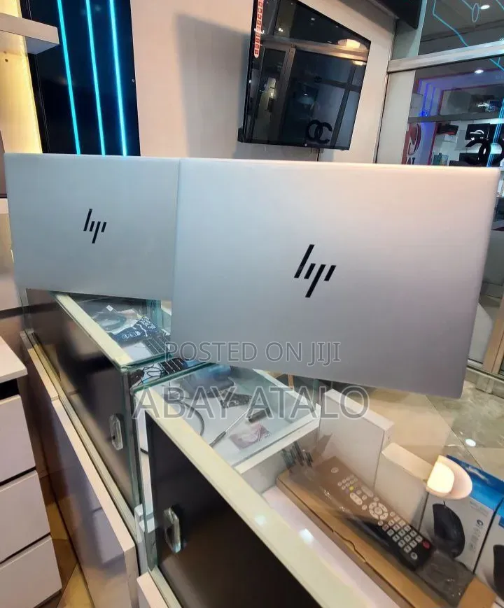 New Laptop HP Stream Notebook 1GB Intel Core i7 SSD 512GB