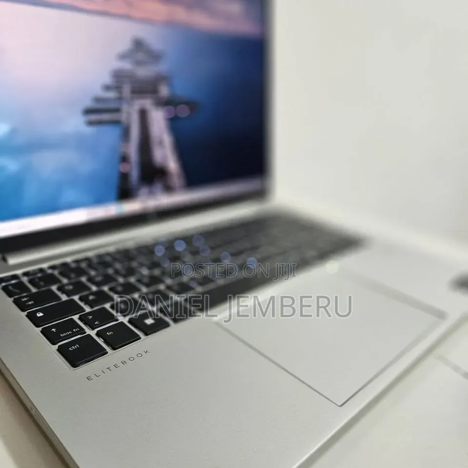 New Laptop HP EliteBook 840 G11 16GB Intel Core Ultra 7 SSD 512GB