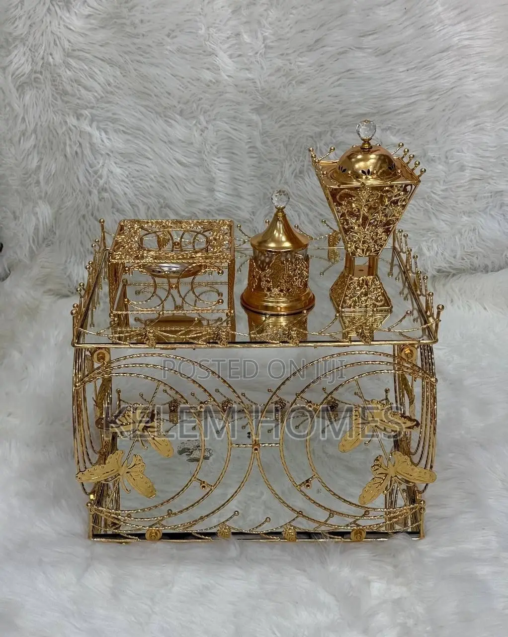 ዕረከቦት-Golden Color