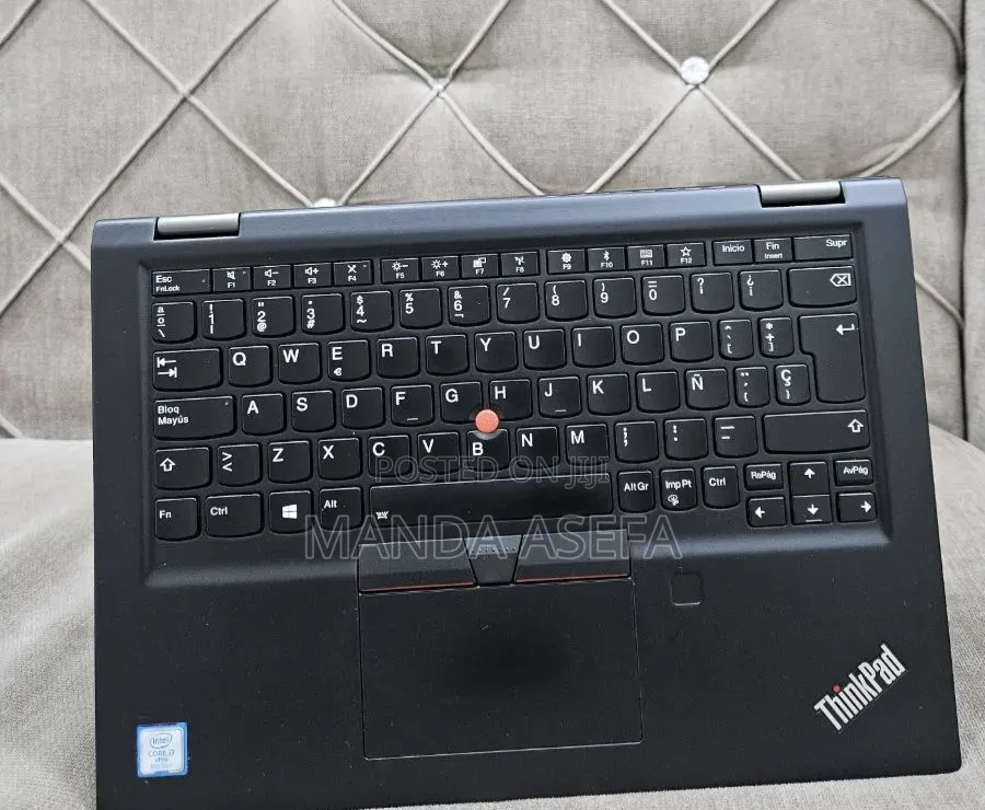 New Laptop Lenovo ThinkPad X390 Yoga 16GB Intel Core i7 SSD 512GB