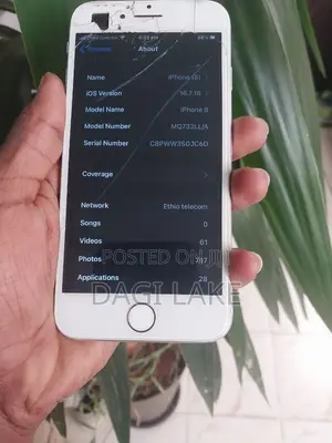 Apple iPhone 8 64 GB White