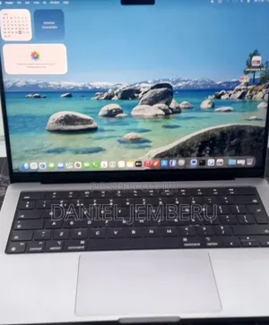 New Laptop Apple MacBook Pro 2019 32GB Intel Core i9 SSD 512GB