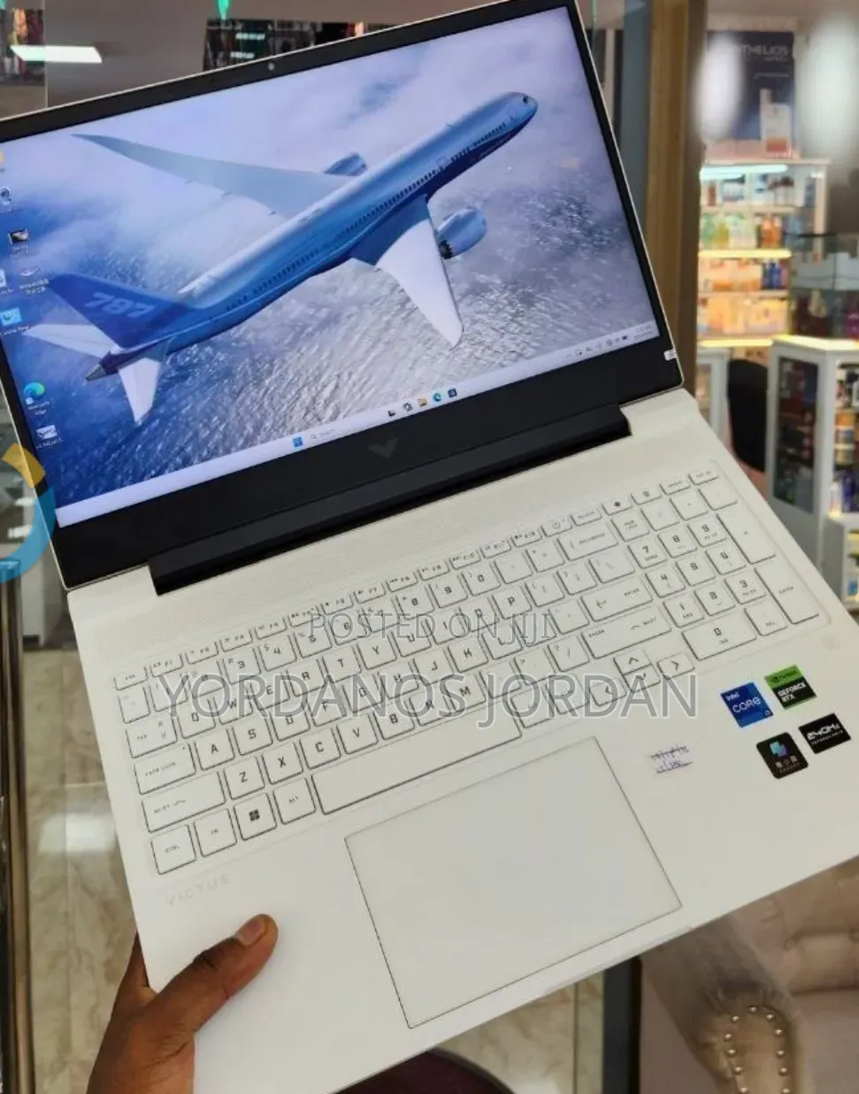 New Laptop HP Victus 16 16GB Intel Core i7 SSD 1T