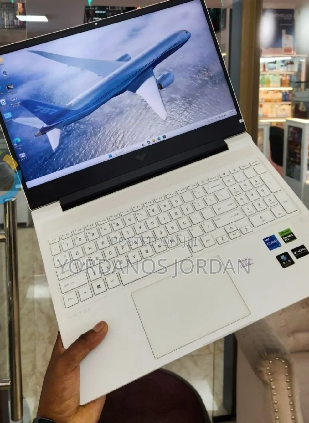 New Laptop HP Victus 16 16GB Intel Core i7 SSD 1T