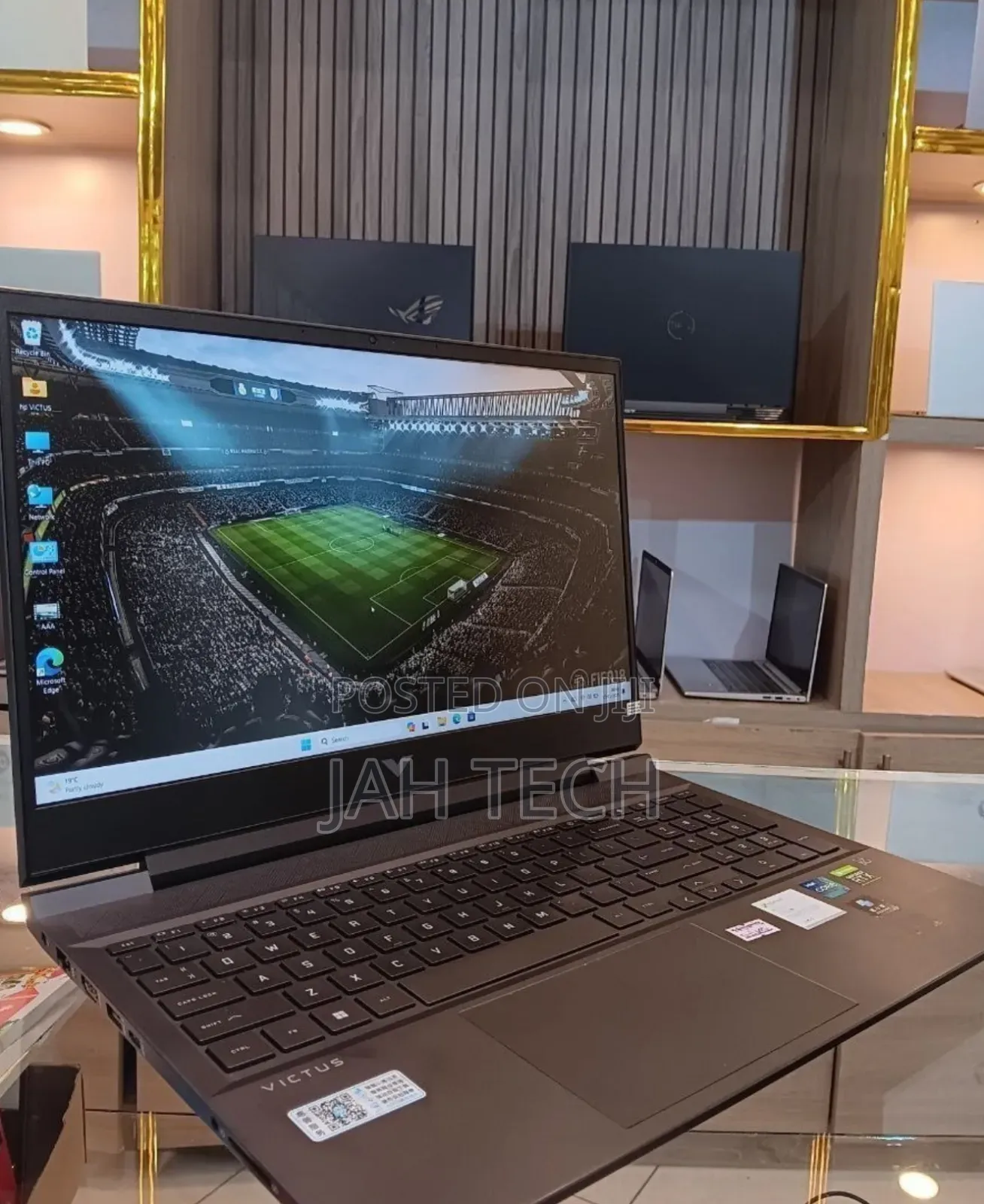 New Laptop HP Victus 16 16GB Intel Core i7 SSD 1T