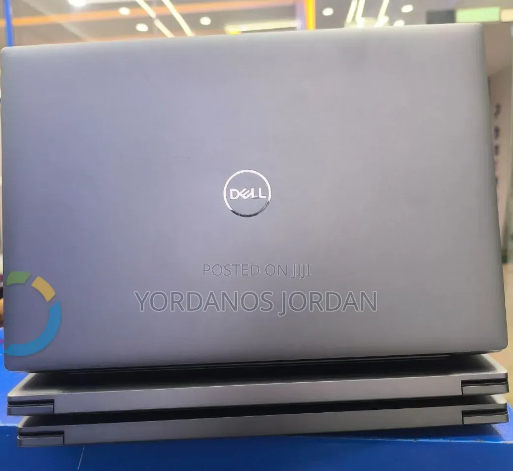 New Laptop Dell Precision 5490 32GB Intel Core Ultra 9 SSD 1T