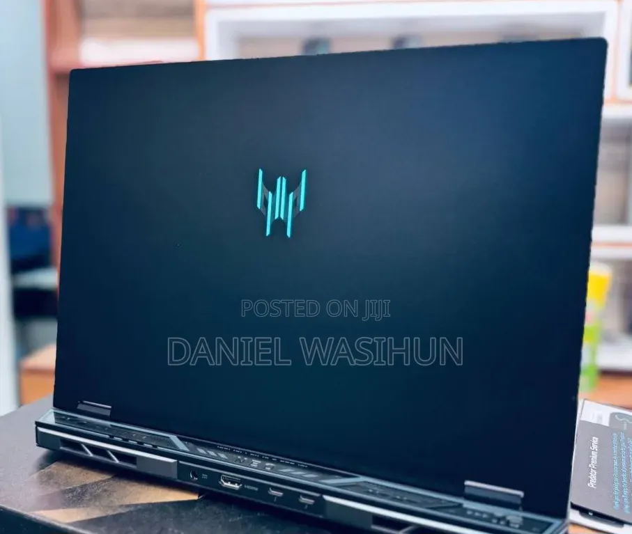 New Laptop Acer Predator Helios Neo 16 16GB Intel Core i9 SSD 1T