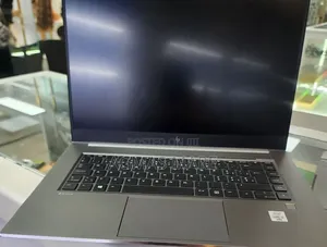 New Laptop HP ZBook 15 32GB Intel Core i9 SSD 512GB