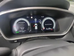 Toyota Corolla Cross Hybrid 2024 Blue