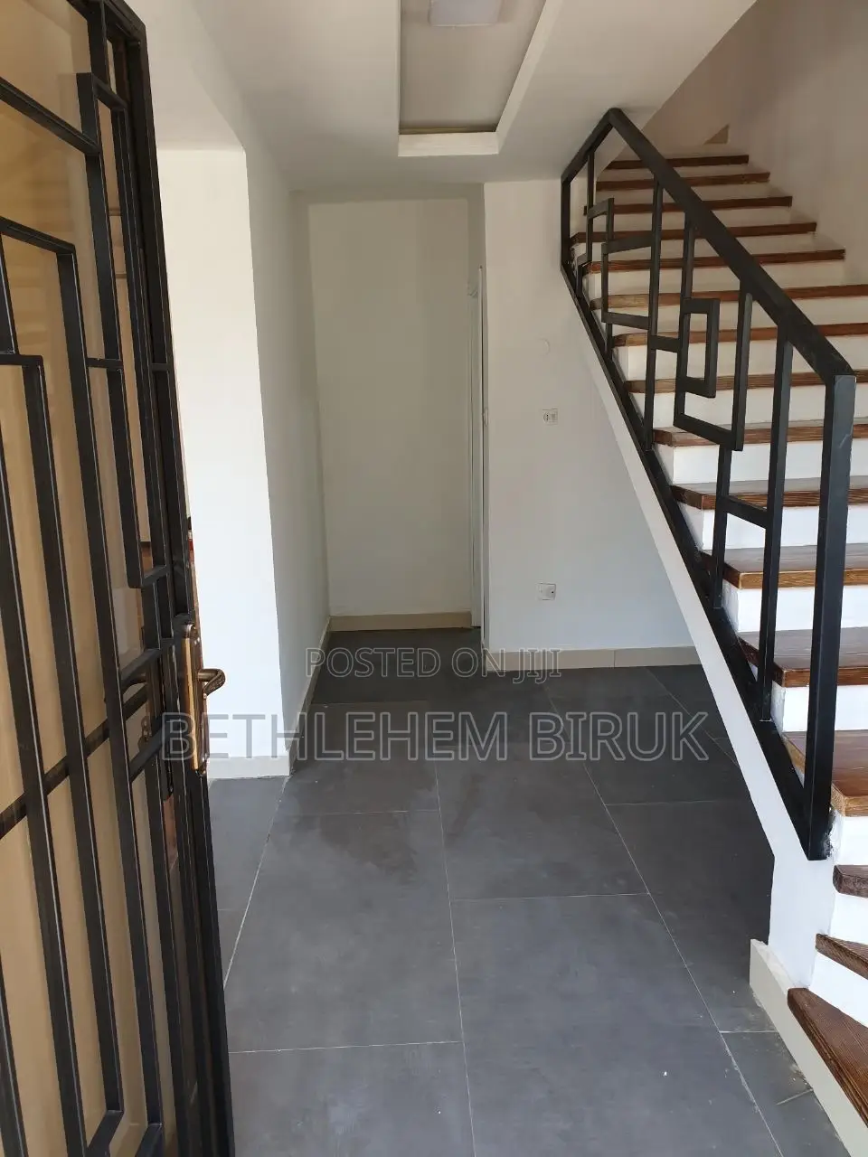 3bdrm House in Yeka for sale