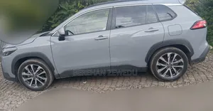 Toyota Corolla Cross 2024 Blue
