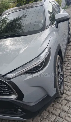 Toyota Corolla Cross 2024 Blue