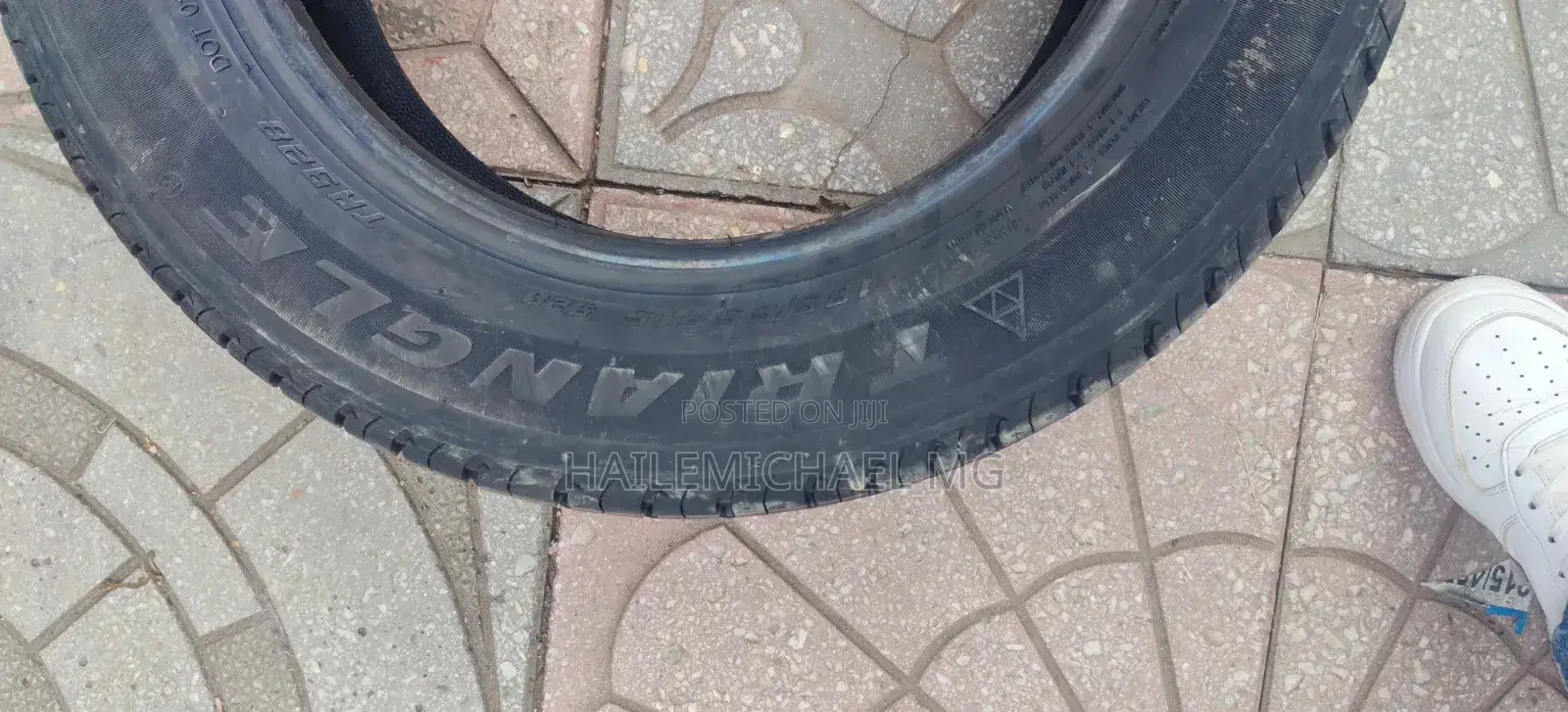 Suzuki Dezire and Swift Carvtyre