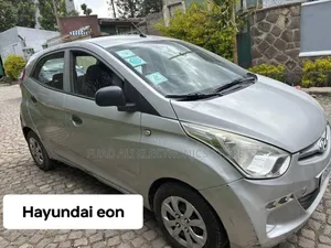 Hyundai Eon 2015 Silver