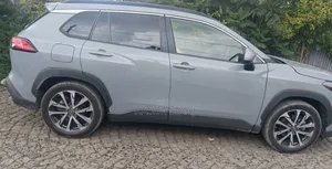 Toyota Corolla Cross Hybrid 2024 Blue
