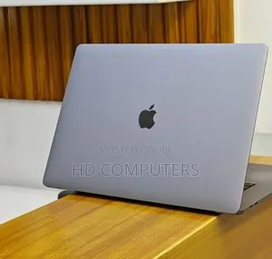 New Laptop Apple MacBook Pro 2019 32GB Intel Core i9 SSD 2T