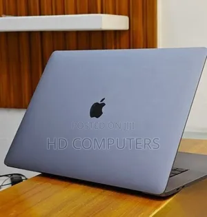 New Laptop Apple MacBook Pro 2019 32GB Intel Core i9 SSD 2T