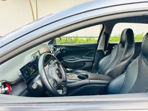 BYD E2 43 kWh 94 hp FWD 2025