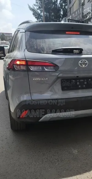 New Toyota Corolla Cross Hybrid 2024 Gray