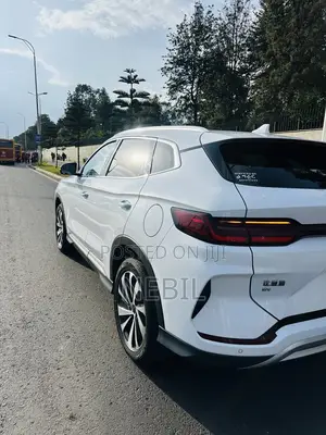 BYD Song Plus EV FWD 2024 White