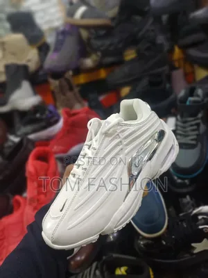 Nike Nocta Hot Step2