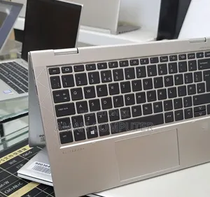 New Laptop HP EliteBook 830 G8 16GB Intel Core i5 SSD 512GB