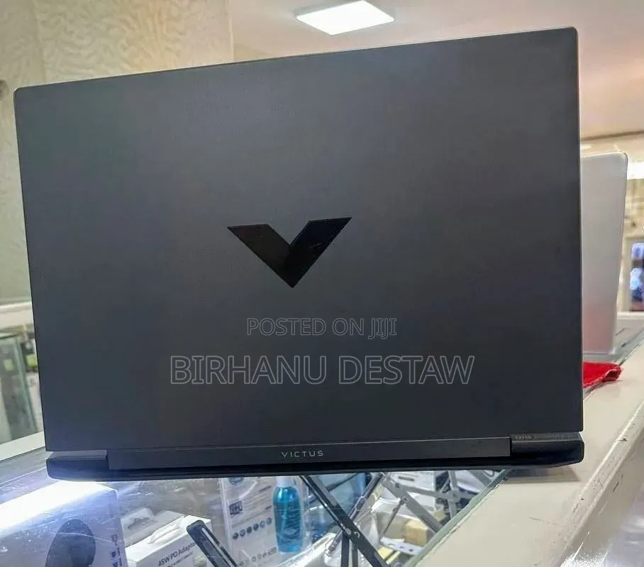 New Laptop HP Victus 15 16GB Intel Core i5 SSD 512GB