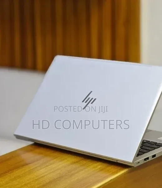 New Laptop HP EliteBook 840 G10 16GB Intel Core i7 SSD 1T