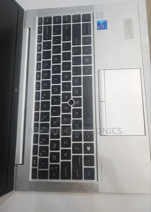 New Laptop HP EliteBook 840 G8 16GB Intel Core i7 SSD 512GB