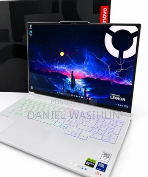 New Laptop Lenovo Legion Pro 7 32GB Intel Core Ultra 9 SSD 1T