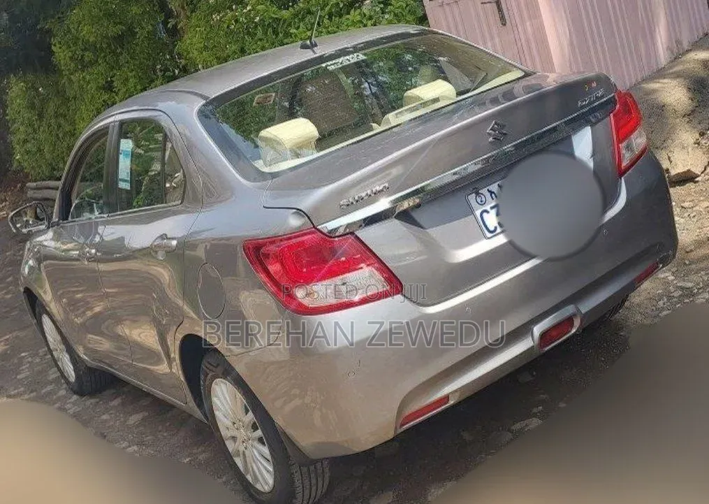 Suzuki Dzire 2022 Gray