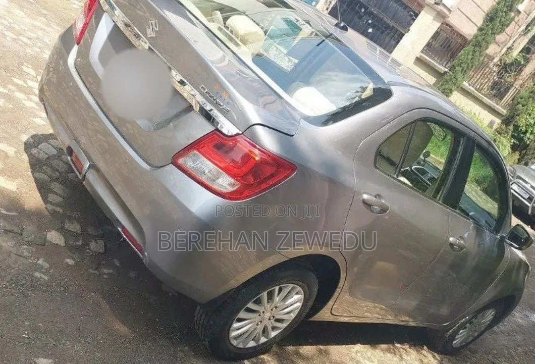 Suzuki Dzire 2022 Gray