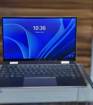 New Laptop HP Spectra 13 16GB Intel Core i7 SSD 1T