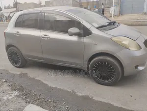 Toyota Yaris 2007 Silver