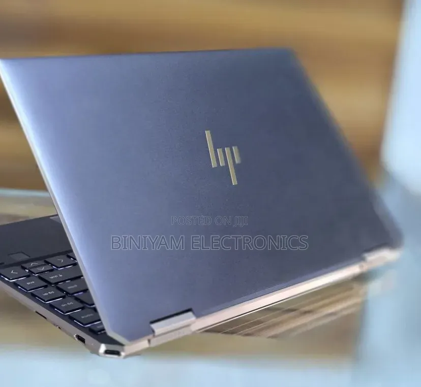 New Laptop HP Spectra 13 16GB Intel Core i7 SSD 1T