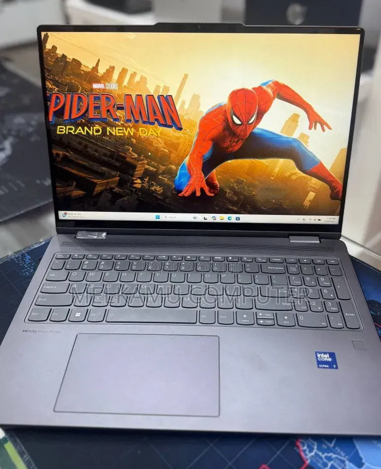 New Laptop Lenovo Yoga 7 15ITL5 16GB Intel Core Ultra 7 SSD 512GB