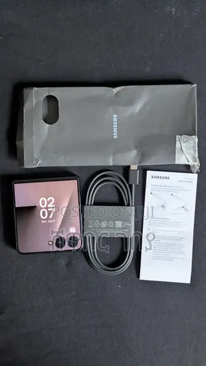 New Samsung Galaxy Z Flip7 512 GB Black