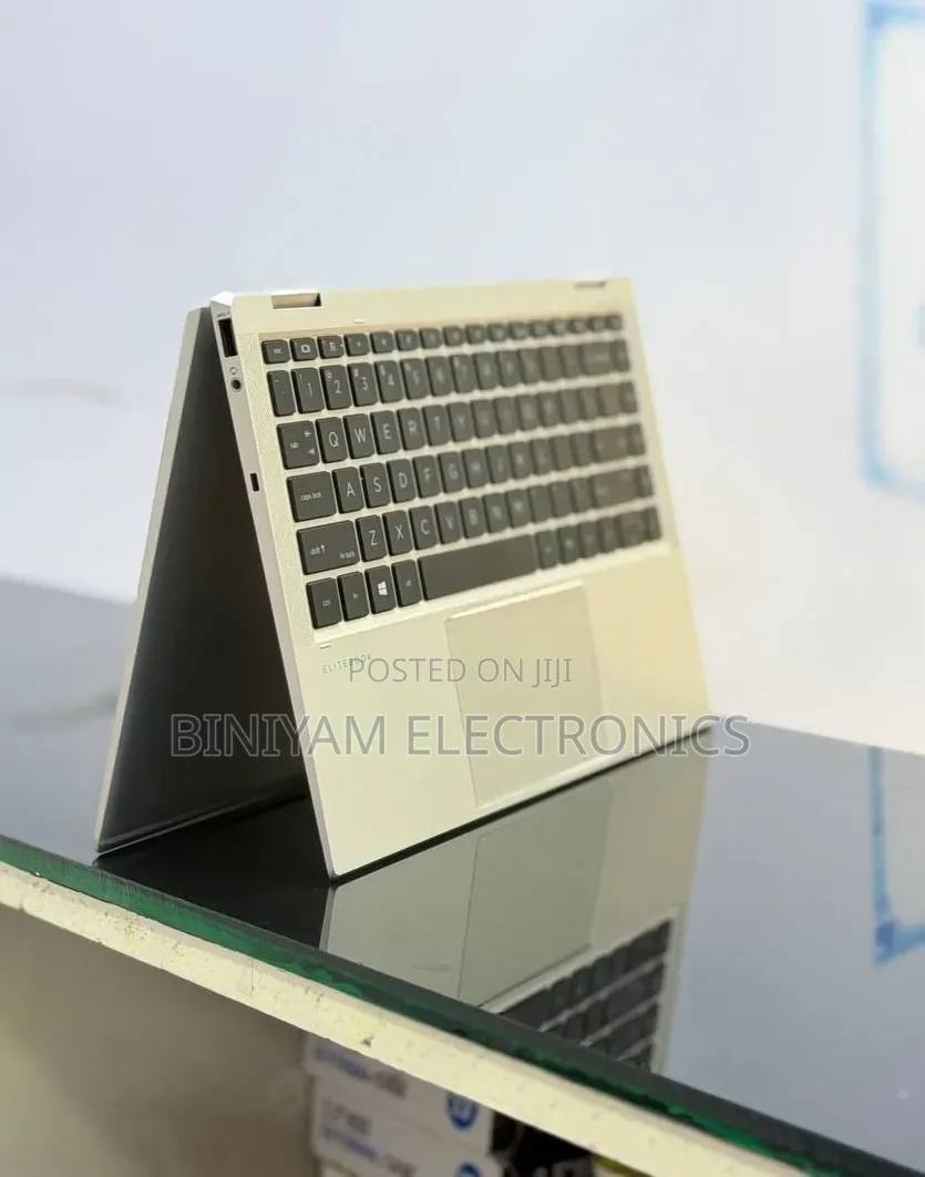 New Laptop HP EliteBook 1040 G8 16GB Intel Core i7 SSD 1T