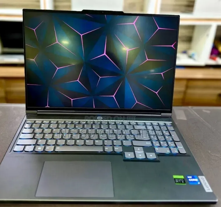 New Laptop Lenovo Legion 5 16GB Intel Core i7 SSD 512GB